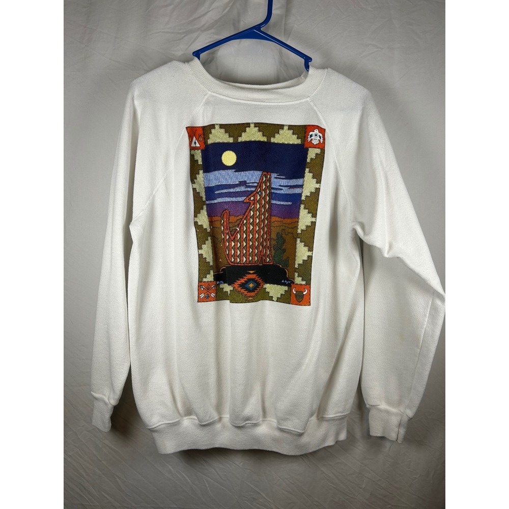 Vintage Hanes Wolf Graphic Sweatshirtβ White Southwestern XL Desert Moon 90s